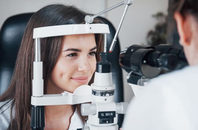 Eye exam for glaucoma